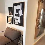 Bolhao - Stylish Downtown Two Bedroom Porto