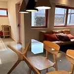 Bolhao - Stylish Downtown Two Bedroom * Porto