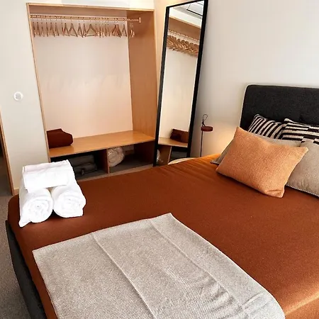 Bolhao - Stylish Downtown Two Bedroom * Porto